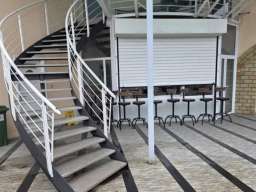 Komercijalni prostor za izdavanje 360m2 i 160m2