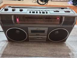Radio kasetofon SABA RCR 480