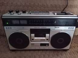 Spatial philips stereo 698