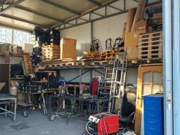 Izdajem magacinski prostor