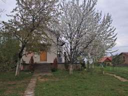 Vikendica na Fru&scaron;koj gori, 156m2