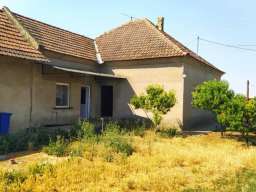 Kuća, Majdan (Novi Kneževac), 110 m2