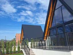 Na prodaju Luxury Villas&Poll, Aranđelovac