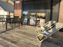 Splav 80 m2 Umka Čukarica Beograd 
