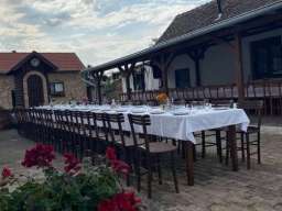 Prodaja restorana+sala za proslave+privatni parking