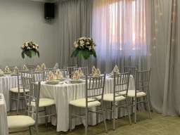 Prodaja restorana+sala za proslave+privatni parking