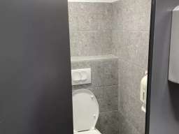 Prodaja restorana+sala za proslave+privatni parking