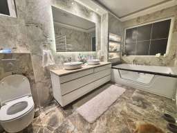 Palilula-Borca 220m2+75m2 na 6.5 ari placa