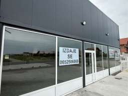 Izdaje se poslovni lokal 160m2-Batajnica