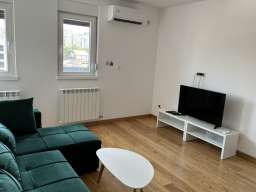 Trosoban Apartman Magenta Zvezdara Beograd Zvezdara