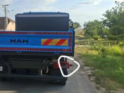 M A N T G L 2005. godi&scaron;te Kamion Kiper 