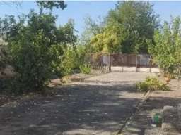 Na prodaju kuca 320m2 u selu Torak