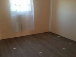 Kompletno renovirana kuca-Umcari