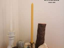 Proizvođač sveća traži distributere i agente prodaje u zemlj