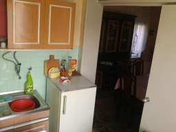 Prodajem kucu u Atenici kod plave hale