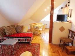 Na prodaju apartman na Zlatiboru