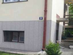 Kuca na prodaju u centru Mladenovca