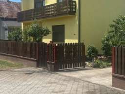 Kuća na prodaju Laćarak-Sremska Mitrovica