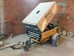 Ma&scaron;ina za izradu cementne ko&scaron;uljice