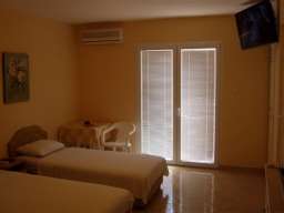 Sutomore - Apartmani na ekstra lokaciji
