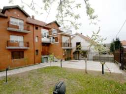 Legalizovana i uknjizena kuca 420m2-Kaludjerica