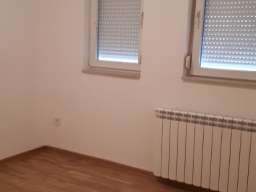 Stan na prodaju-Brace Jerkovic 78m2+15m2 terasa