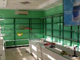 Na prodaju stambeno-poslovni prostor u Subotici