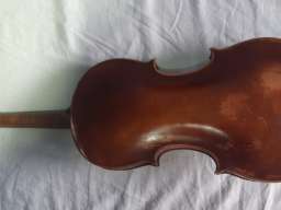 Preodajerm Violinu Amati