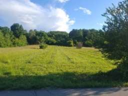 Prodajem plac Modrica-Krusevac