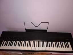 Na prodaju električni klavir, MEDELI SP201 