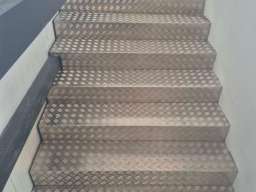 Hala poslovni prostor 650m2+470m2