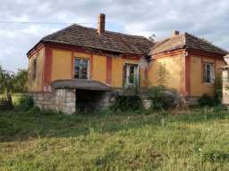 Prodaja imanja - vi&scaron;e placeva sa objektima Barajevo 