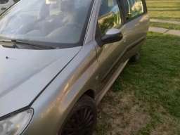 Prodaja polovnih delova za Citroena i Pežoa