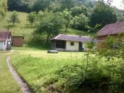 Prodajem novu kucu, komplet imanje-G. Milanovac