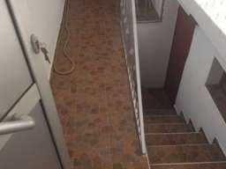 Stan i lokal-Slavujev Venac