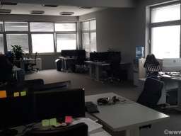 Kancelarijski prostor za izdavanje