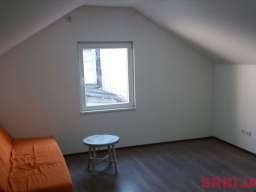 Prodajem kucu Dusanovac 33m2,vlasnik