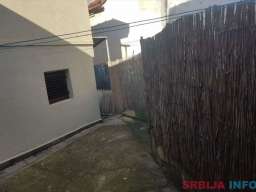 Prodajem kucu Dusanovac 33m2,vlasnik