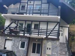 Planinska kuca na Kopaoniku