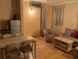 Izdajem potpuno namesten dvosoban stan 55 m2, Zvezdara, Zahumska 