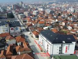 Izdaje se lokal od 180m2 u Vranju