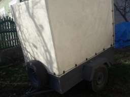Auto prikolica 