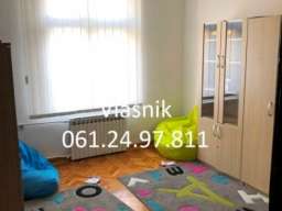 Vlasnik prodaje kucu od 400m2 i 4 ara placa-Vracar