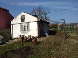 Na prodaju vikendica u Mandjelosu-Sremska Mitrovica