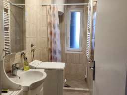 Izdajem dvosoban stan, Novi Beograd, Otona Zupančića 50 m2