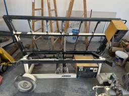 Masina za kamenoresce – za secenje kamenih ploca 