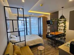 Prodaje se luksuzan studio-apartman na Kopaoniku
