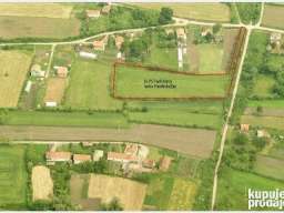 Gradjevinski plac - potencijal za investiciju 