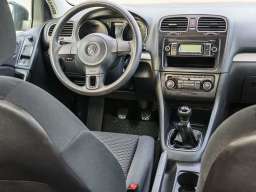 Na prodaju Volkswagen Golf 6 1.6 TDI, 2011. godi&scaron;te 