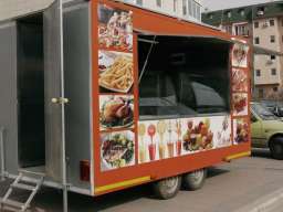 Pivnica i restoran na tockovima